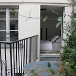 St-Germain/Louvre - Stylish Townhouse Of 1600