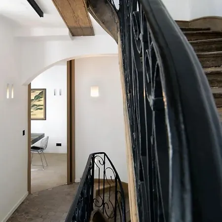 Appartamento St-germain/louvre - Stylish Townhouse Of 1600 *
