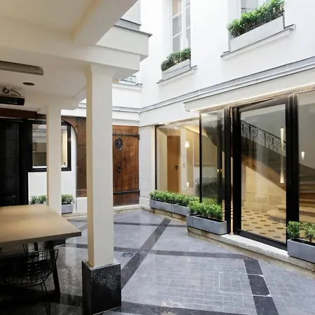 St-germain/louvre - Stylish Townhouse Of 1600 Parigi