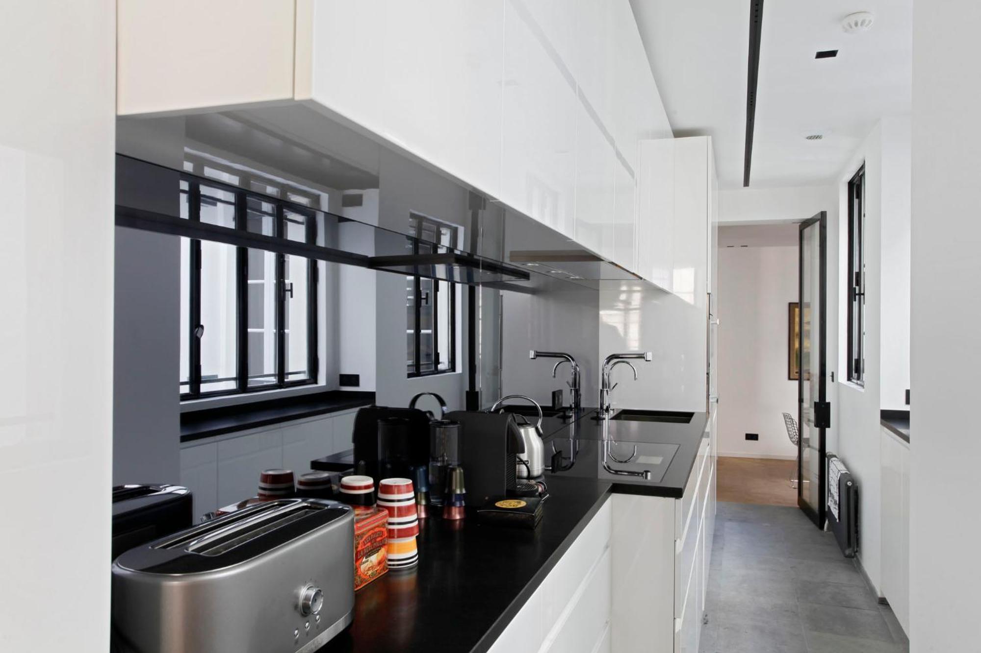 St-germain/louvre - Stylish Townhouse Of 1600 Parigi