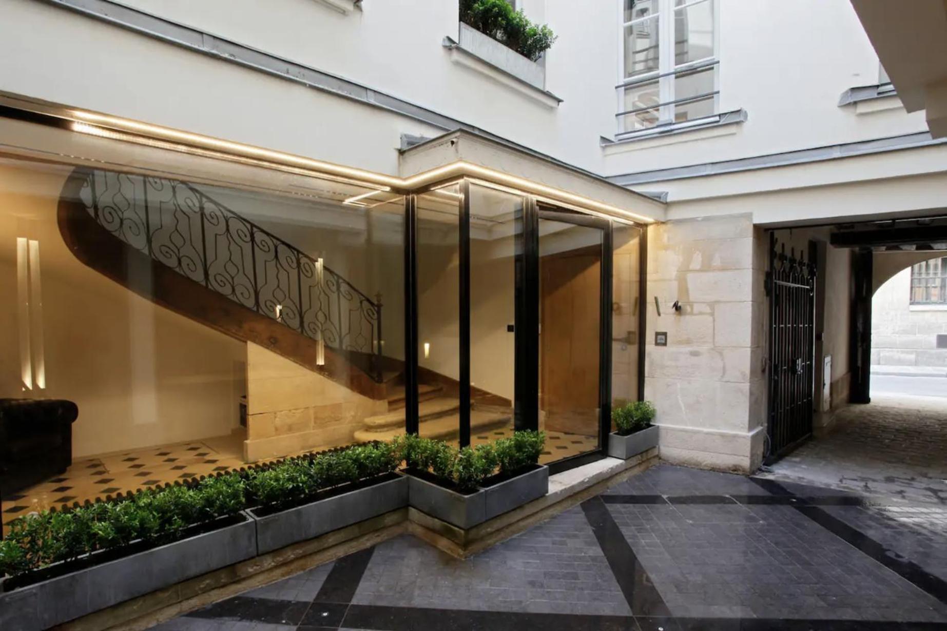 St-germain/louvre - Stylish Townhouse Of 1600 *
